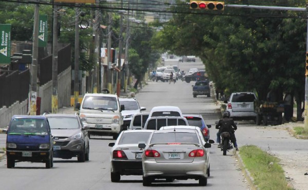 Más de 90,000 propietarios no han pagado matrícula vehicular