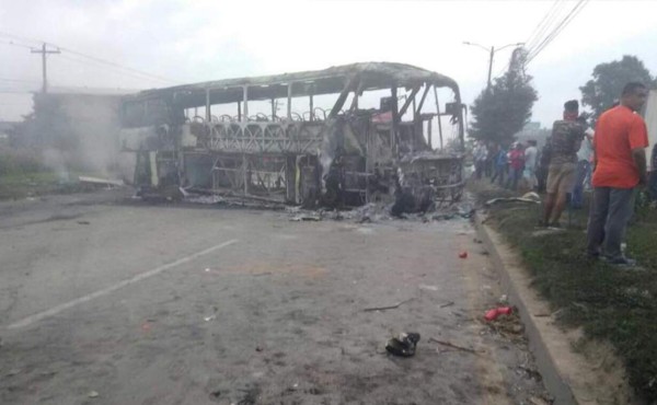 Manifestantes dejan destrucción en Honduras