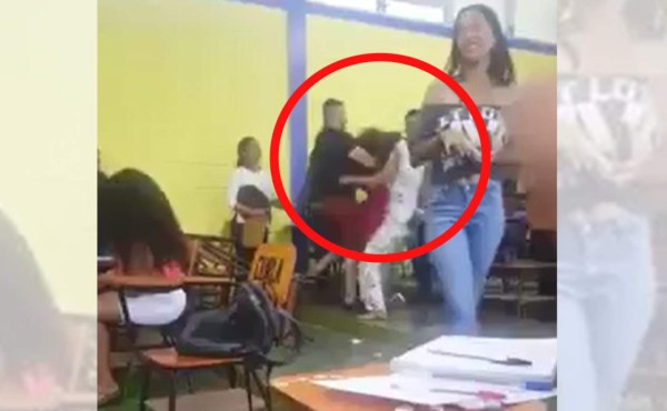 Filtran video de pelea de dos supuestas estudiantes del Curla  