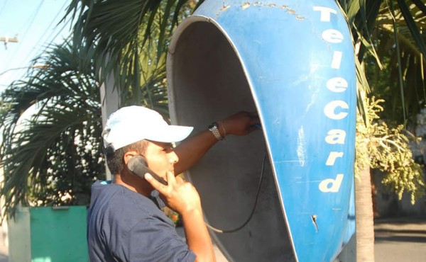 Quedan 800 teléfonos públicos en San Pedro Sula