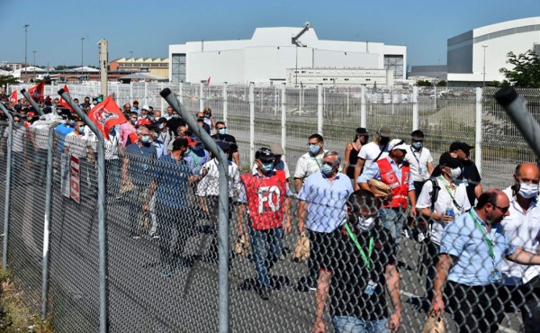 Francia descarta un 'confinamiento total' en caso de rebrote de COVID-19