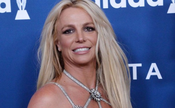 'Liberen a Britney Spears', exigen sus fans tras ingreso a clínica psiquiátrica
