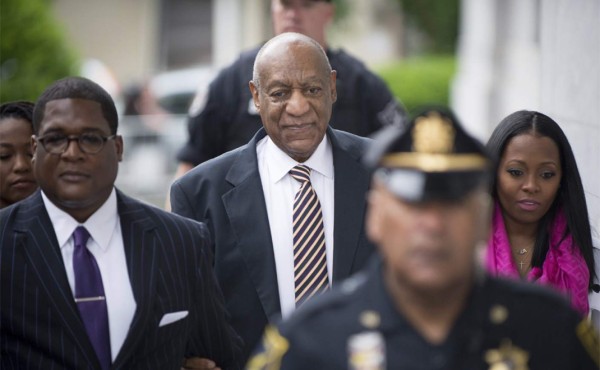 El jurado del caso Bill Cosby comienza sus deliberaciones