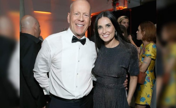 Bruce Willis y Demi Moore juntos para celebrar a su hija