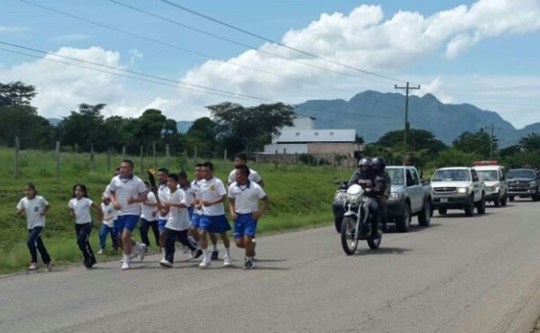 Honduras recibió Antorcha de la Paz