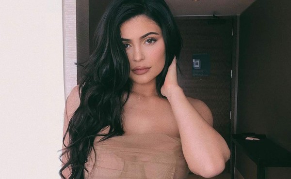 ¿Por qué Kylie Jenner borró todas las fotos de su hija Stormi de las redes sociales?