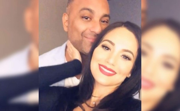 Jennifer Andrade y Russell Peters esperan a su primer hijo