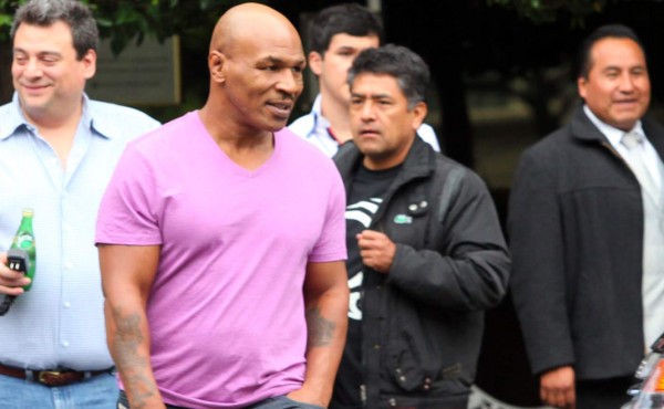 Mike Tyson se convierte en Lucifer