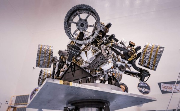 NASA se dispone a enviar a Marte un robot cazador de microbios