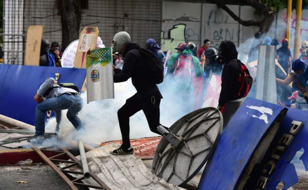 Dos muertos durante huelga contra Constituyente de Maduro