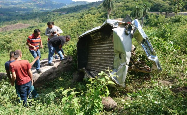 Mueren cuatro personas tras volcamiento en el sur de Honduras