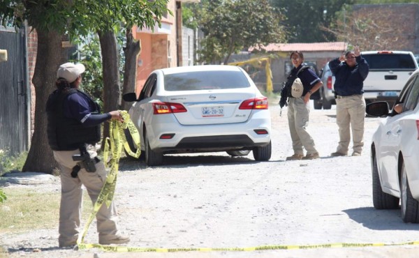 Grupo armado irrumpe en comandancia de México y deja cuatro muertos
