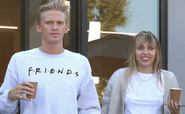 ¿Miley Cyrus y Cody Simpson terminan su romance?