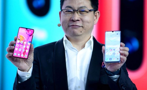 Google permitirá a Huawei descargar Google Play pero no actualizar Android