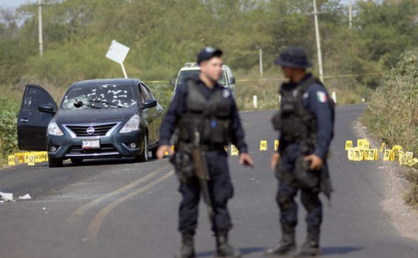 Al menos 16 muertos por presunta pugna interna de cartel de Sinaloa en México