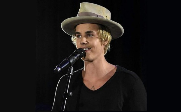 Justin Bieber cantó 'Despacito' con Luis Fonsi en Puerto Rico  
