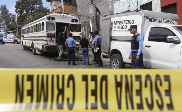Matan frente a su hijo a pasajero de bus en Tegucigalpa