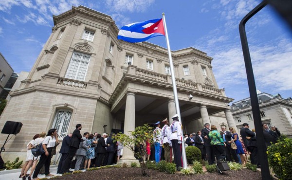 USA expulsa a 15 diplomáticos cubanos, luego de misteriosos 'ataques'