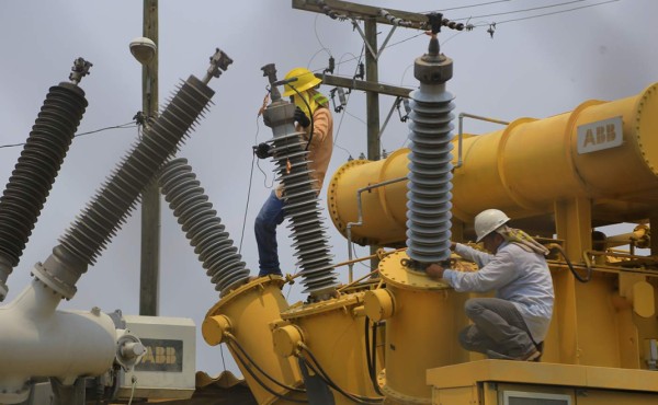 Por crisis de la Enee, empresas financian sus propios sistemas eléctricos
