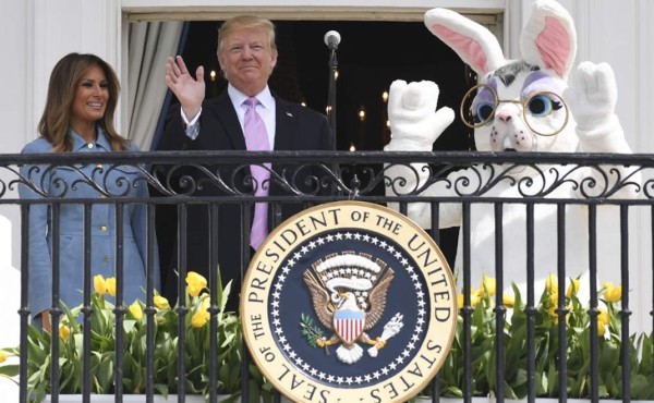Los Trump buscan huevos de Pascua en la Casa Blanca junto a 30,000 invitados