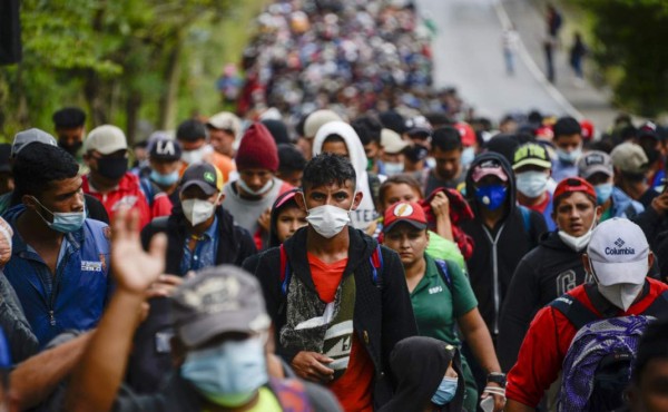 Caravana migrante: unos siguen varados en Guatemala y otros volvieron a Honduras