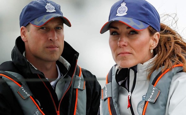 Kate y William se enfrentan en regata del 'King's Cup'