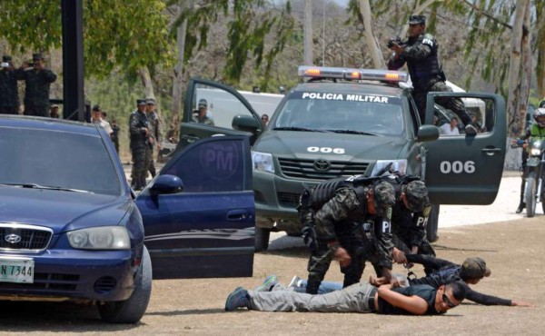 Honduras: 500 nuevos policías militares resguardarán zonas de alto riesgo