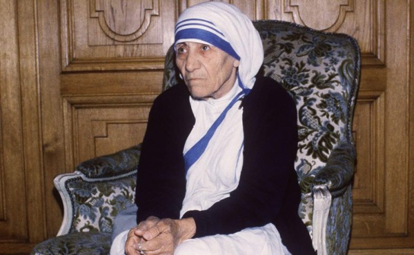 Papa Francisco canonizará a la madre Teresa de Calcuta