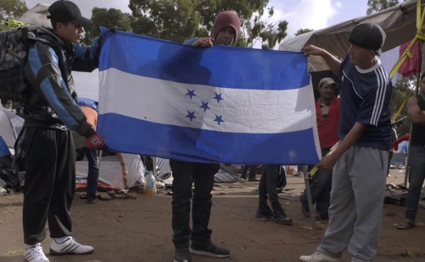 The Killers lanza tema inspirado en caravanas migrantes