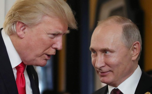 Putin y Trump niegan la injerencia rusa en USA