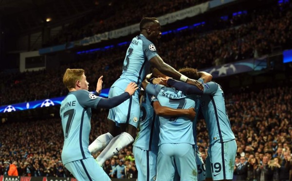 Manchester City remontó al Mónaco en un partido lleno de goles