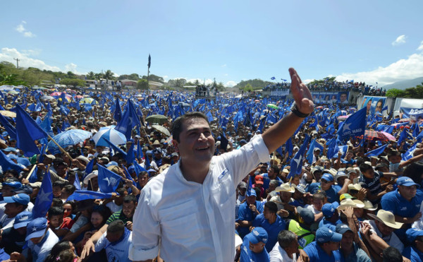 Juan Orlando seguriá defendiendo la Policía Militar en Honduras