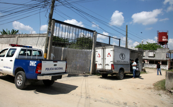 A puñaladas matan a empleado de chatarrera en La Lima