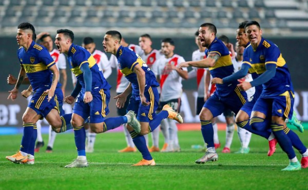 Boca Juniors echó a River Plate de la Copa Argentina en la tanda de penales. Foto EFE