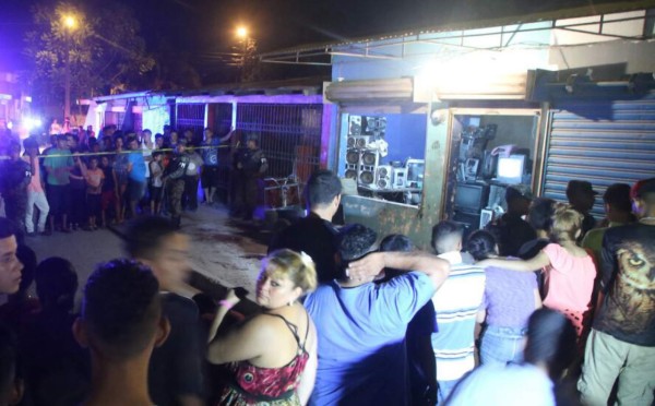 Dos muertos y dos heridos deja ataque a taller en Chamelecón