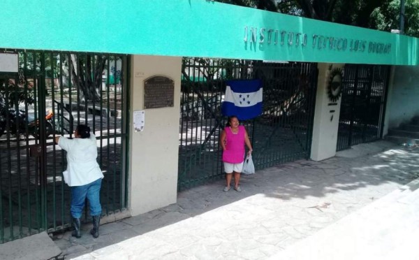 Educación autoriza aplicar sanciones a estudiantes que se tomen colegios en Honduras