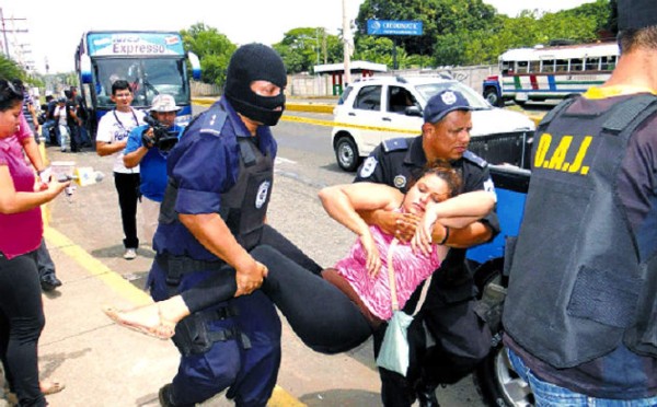 Arrestan a hondureño junto a tres mujeres con droga en Nicaragua