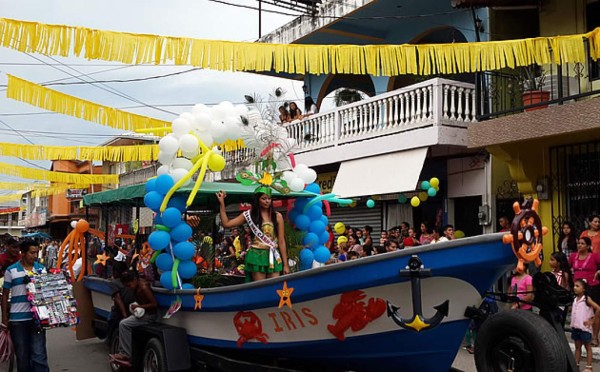 Honduras: Sabá celebró con alegría el Carnaval del Banano