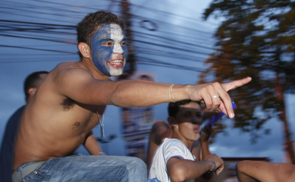 Vídeo: Hondureños celebran en las calles el triunfo ante Costa Rica
