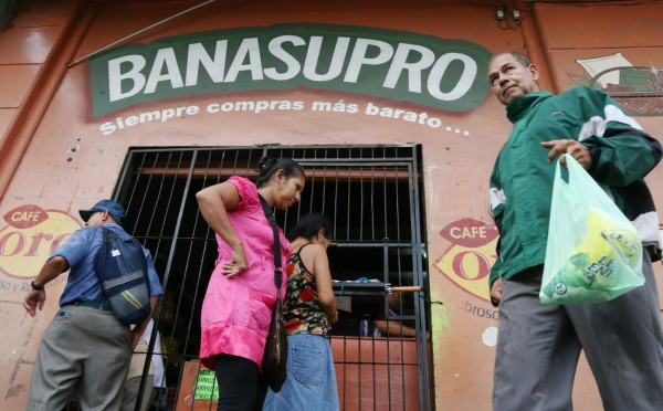 Ocho nuevas tiendas Banasupro abrirán en zonas vulnerables de SPS