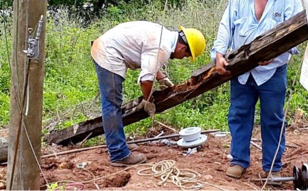 Tormentas causan daños en tendido eléctrico de Santa Bárbara