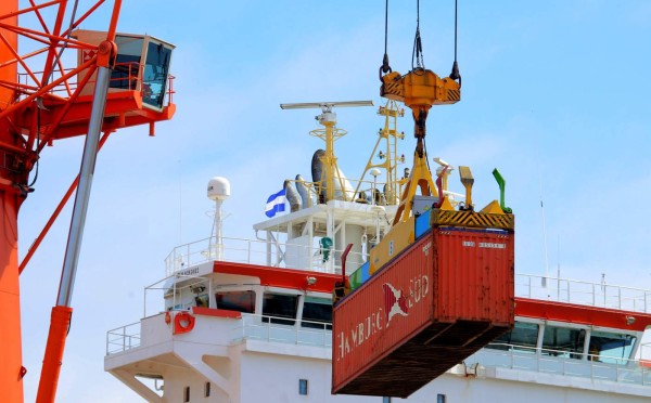 Portuaria estrecha lazos con puerto de Long Beach