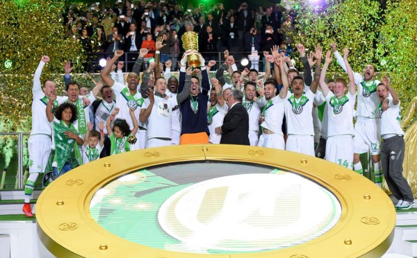 Wolfsburgo amarga el adiós de Klopp del Dortmund y se lleva la Copa