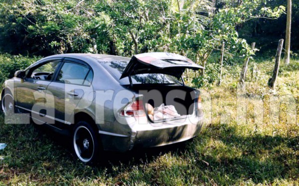 Honduras: Hallan vehículo abandonado con un cadáver adentro