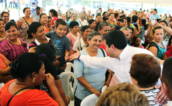 Más de 300 mujeres serán nuevas microempresarias en Honduras