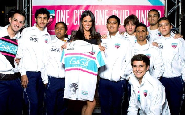 Seis hondureños forman parte de equipo de fútbol de Miami