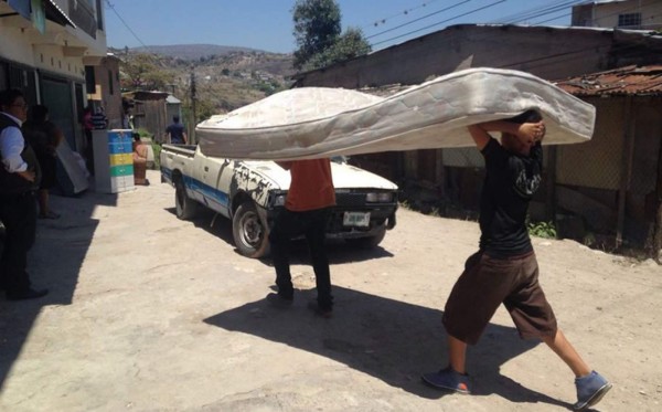 Pandilleros dan 24 horas a habitantes de colonia en Tegucigalpa para salir de sus casas