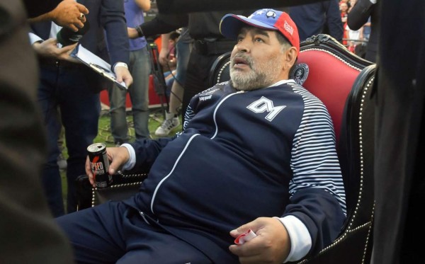 ¿Alcohol y drogas? Informe toxicológico revela lo que había en el cuerpo de Maradona