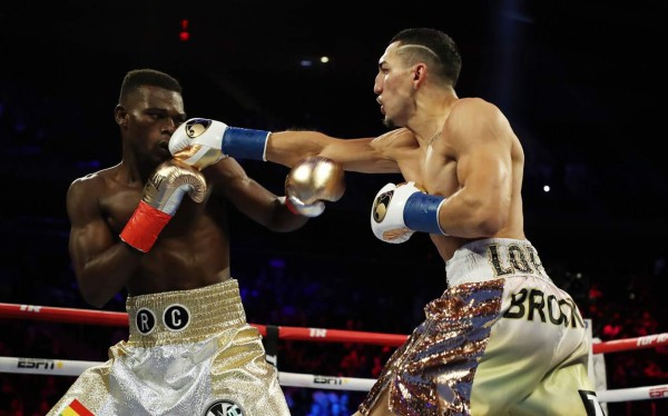 VIDEO: Así noqueó Teófimo López a Richard Commey por el título mundial de boxeo