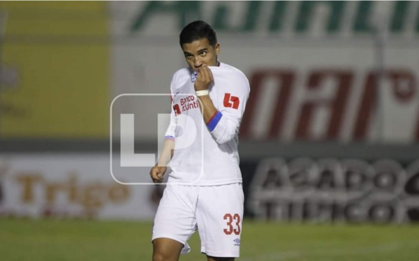 Michaell Chirinos celebrando su gol contra el Honduras Progreso. Foto Neptalí Romero